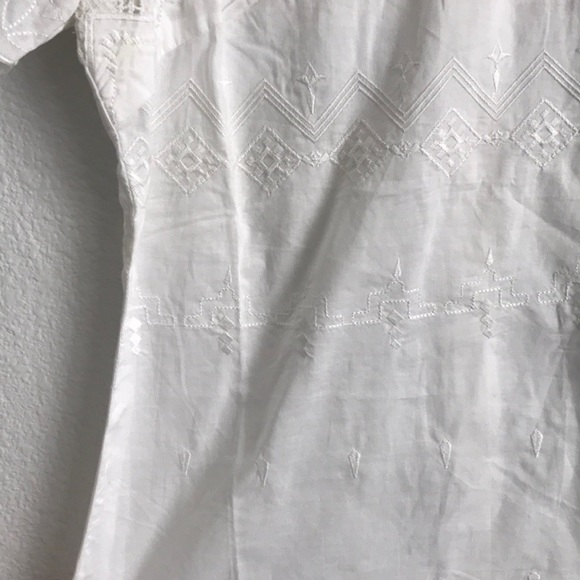 Detailed Blouse - Picture 4 of 8